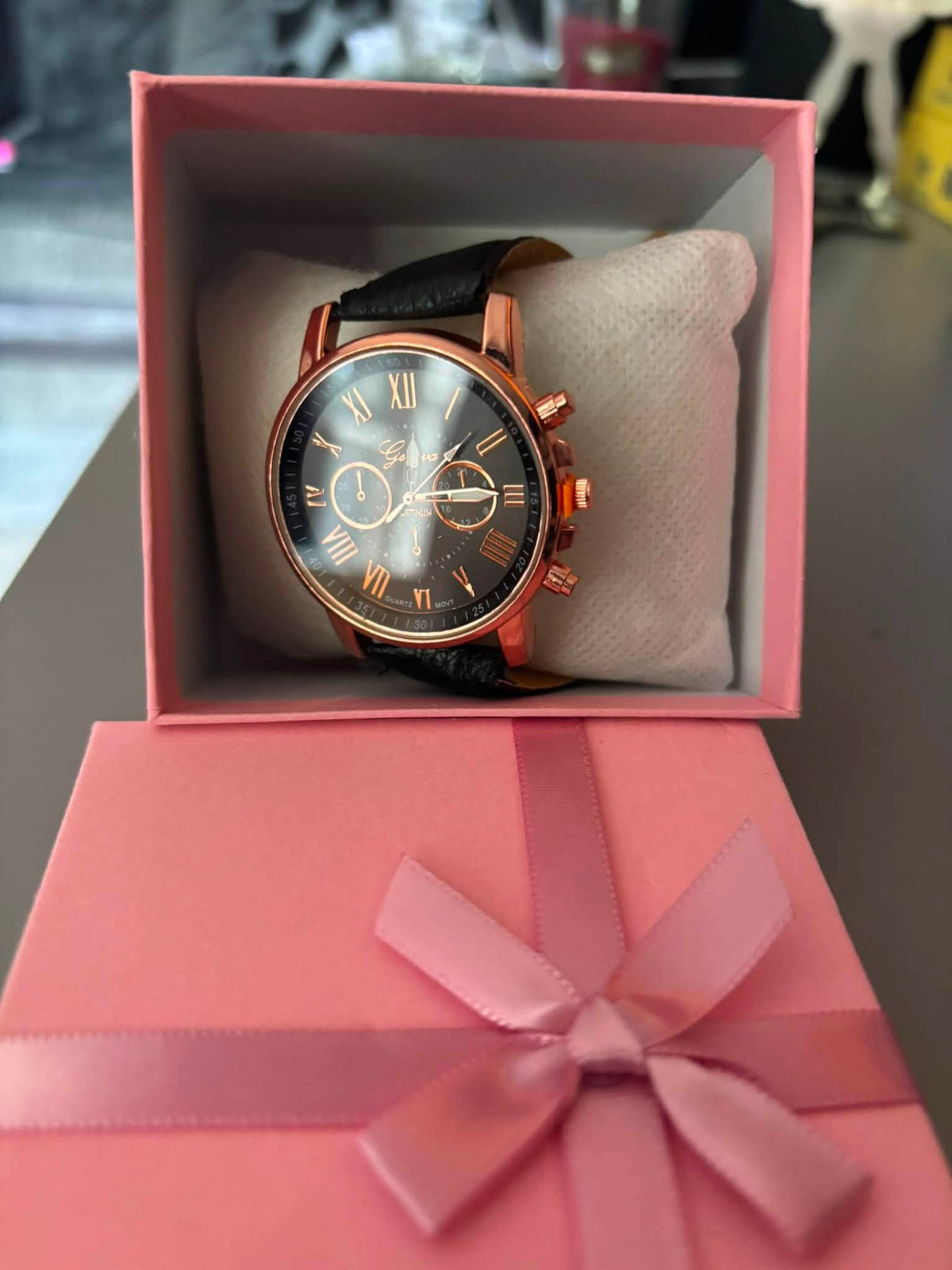 LADIES BLACK WATCH WITH BOX