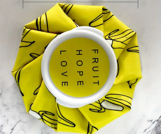 REUSABLE ICE PACK FOR HOT AND COLD USE. - BANANA