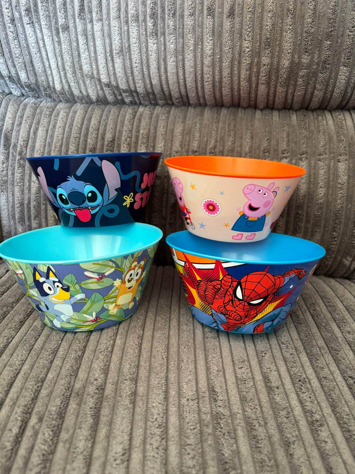 KIDS CHARACTER PLASTIC BOWLS