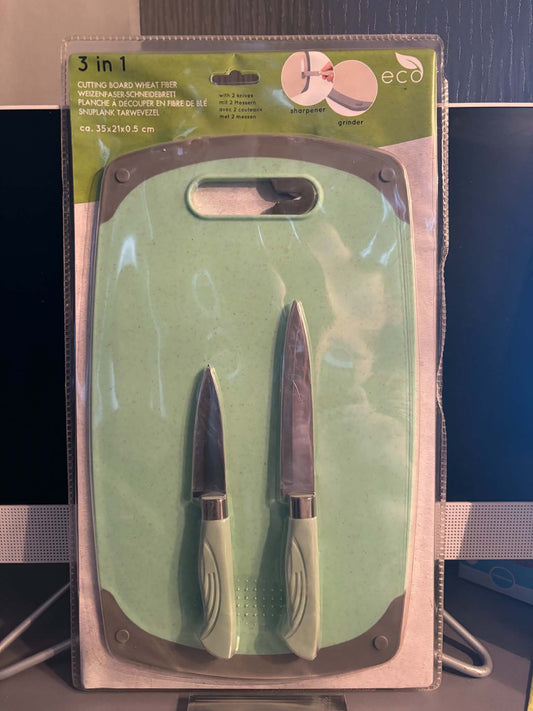 3 IN 1 CHOPPING BOARD AND KNIFE SET