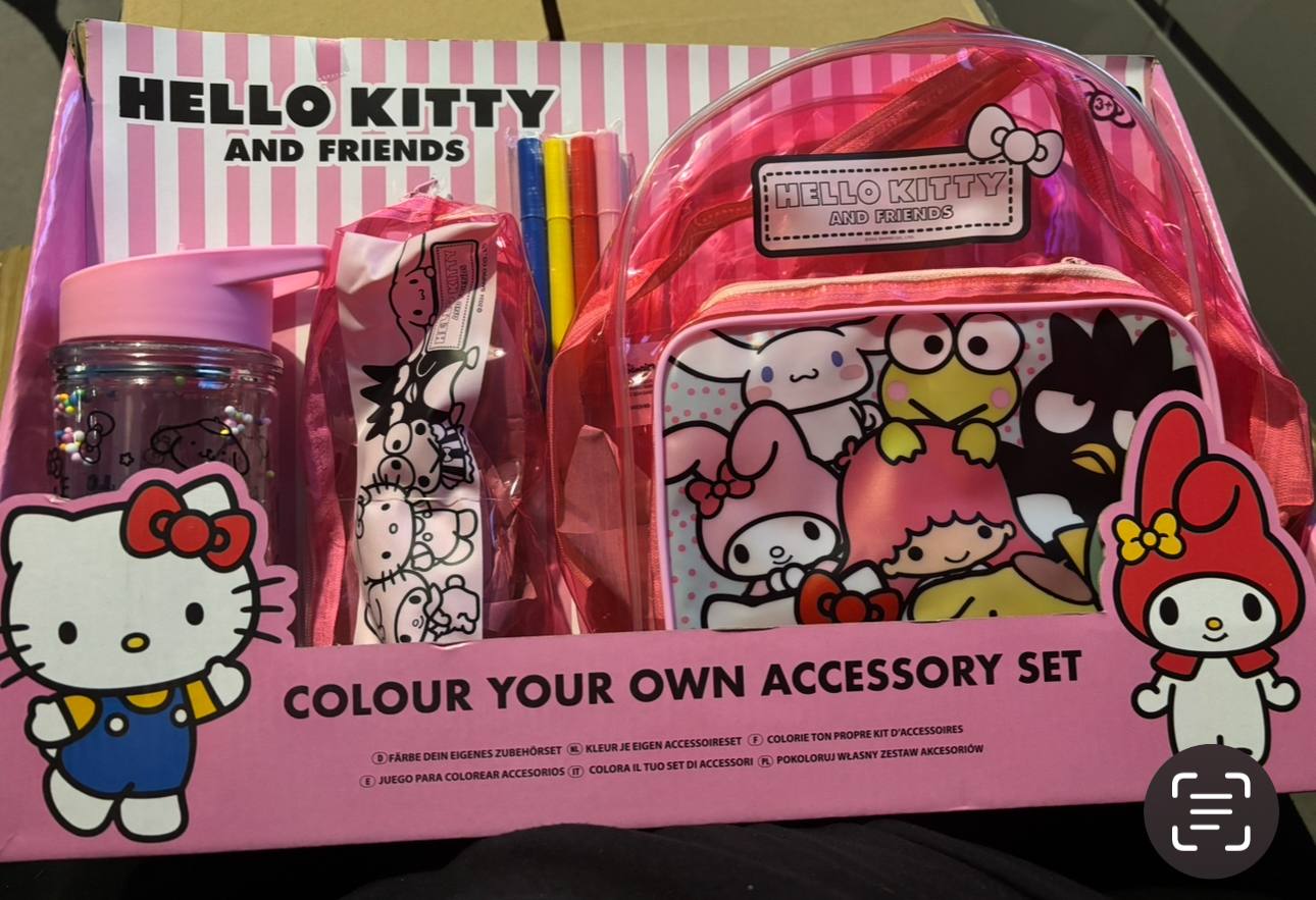 HELLO KITTY COLOUR YOUR OWN ACCESSORIES
